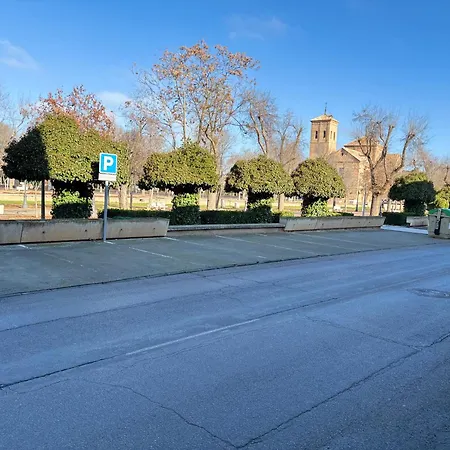 Azafran Daire Consuegra